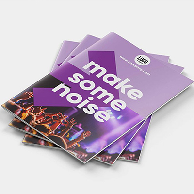 Volledige presentatiewand voor een beurs of evenement, vrijstaand op de vloer met uw unieke print!